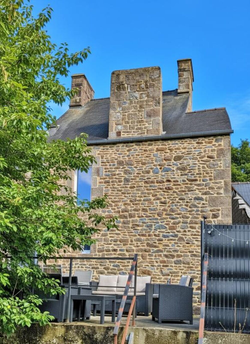 Vente Maison Louvigné-du-Désert – Charmante maison rénovée – 80 m² – 2 chambres Louvigne du desert