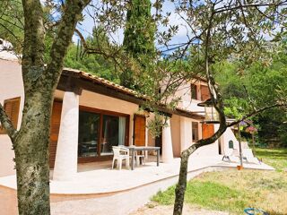 Maison 6 pièces 132 m² · à Auriol · 132 m² · 637 000 €