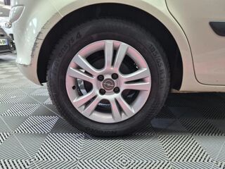 Corsa 1.4 Twinport 2011 occasion 06700 Saint Laurent Du Var