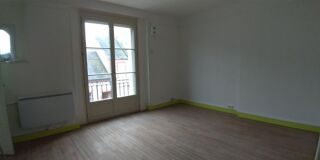  Maison  vendre 12 pices 