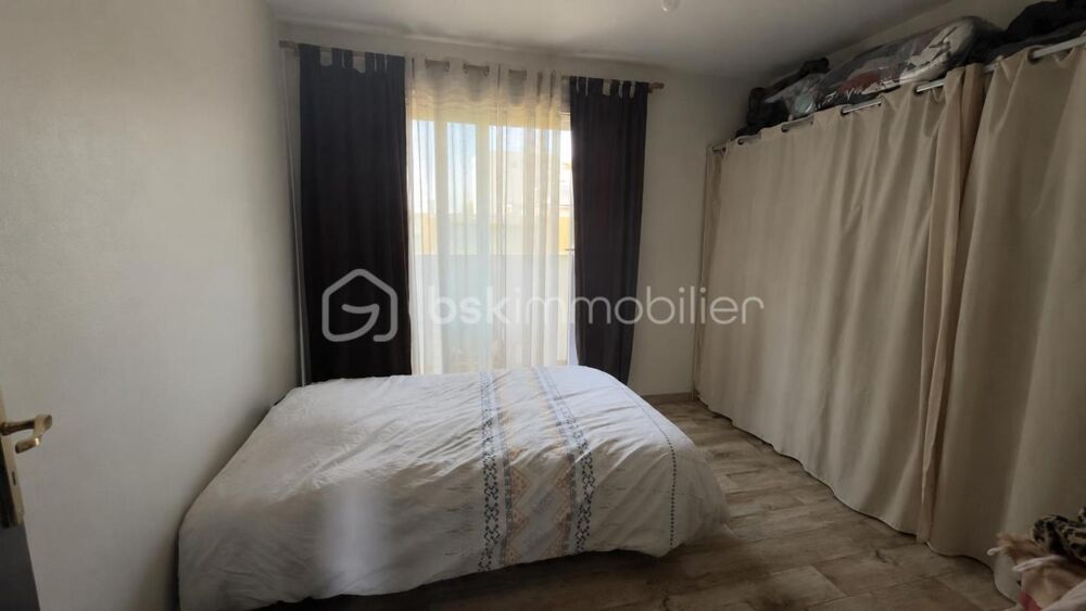 APPARTEMENT LUMINEUX 65 m² AVEC LOGGIA  2 CHAMBRES  BALCON  AUCUN TRAVAUX