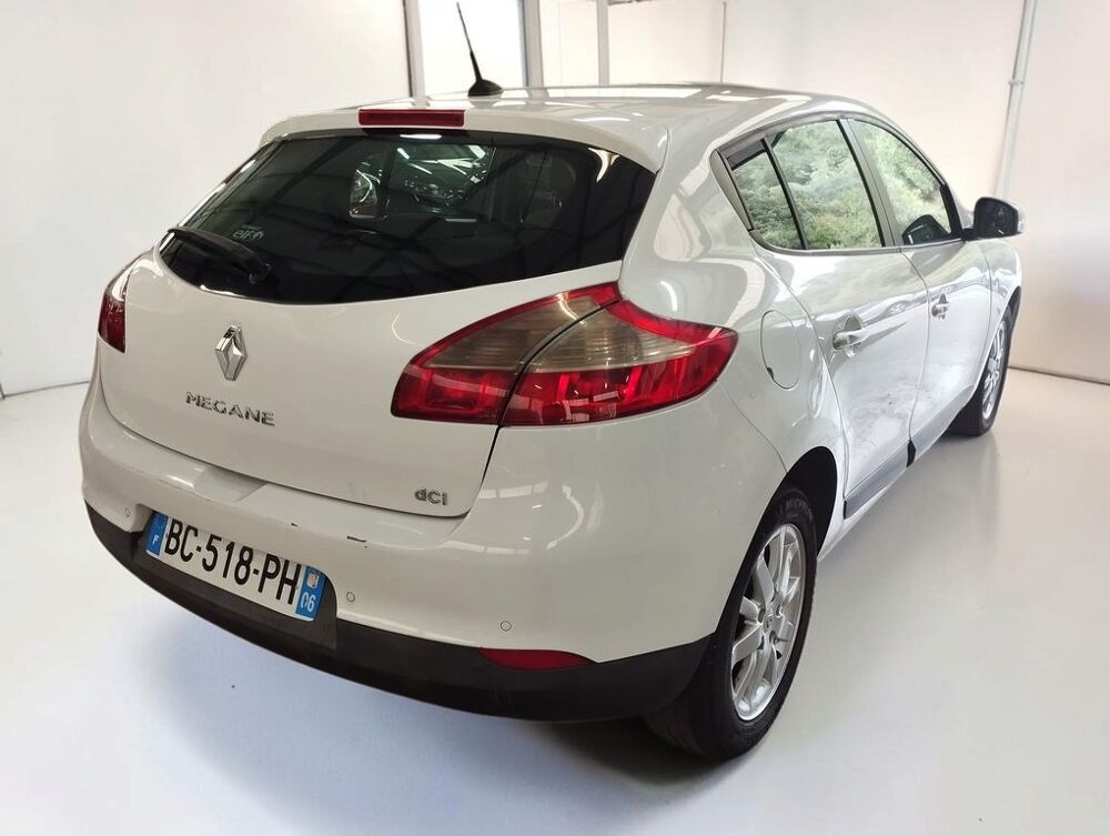 M&eacute;gane III 1.5 DCI 105 CARMINAT TOM TOM 2010 occasion 06640 Saint-Jeannet