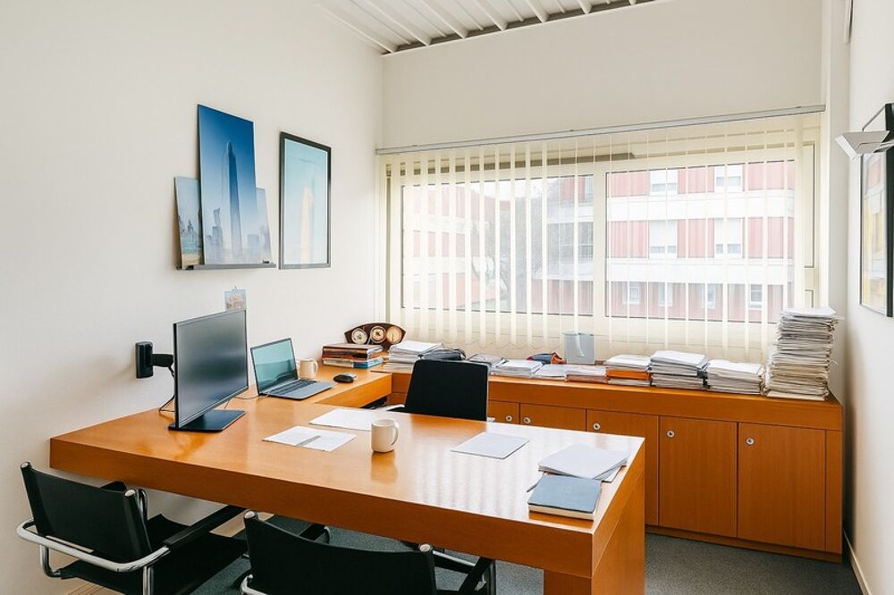   Bureaux à vendre ALBI Centre ville 900 M2 Albi