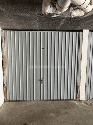  Parking / Garage à vendre 1 pièce 12 m²