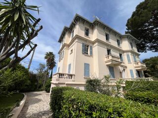  Appartement � vendre 4 pi�ces 133 m�