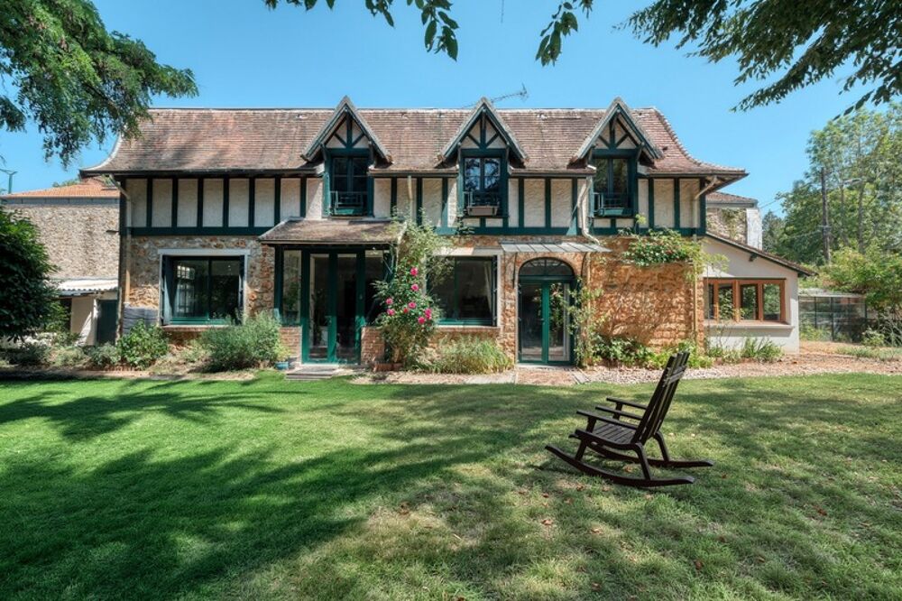 Vente Maison Maison à vendre 7 pièces ORSAY (91), centre-ville, 5 chambres, charme et authenticité, magnifique jardin Orsay