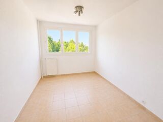  Appartement à vendre 6 pièces 111 m²