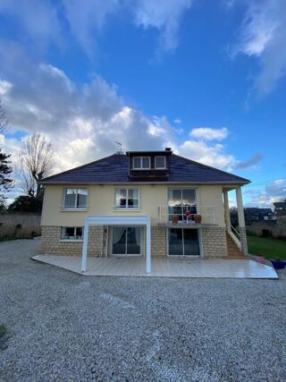  Maison � vendre 6 pi�ces 218 m�