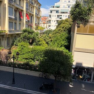  Appartement à louer 2 pièces 32 m²