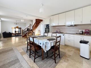  Propri�t�/ch�teau � vendre 5 pi�ces 145 m�