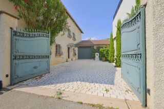  Maison à vendre 6 pièces 220 m²