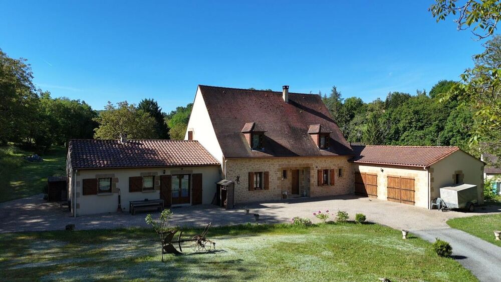 Ensemble contemporain avec maison principale, gîte indépendant, piscine chauffée et vaste terrain
