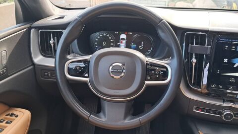 XC60 2.0 T8 407 Plug in Hybrid AWD Geartronic8 Inscription Luxe 2018 occasion 20137 Zonza