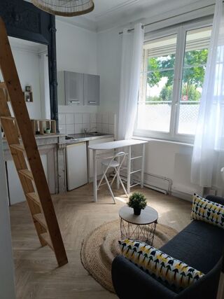  Appartement à louer 1 pièce 16 m²
