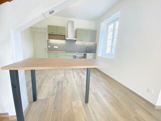  Immeuble à vendre 5 pièces 110 m²