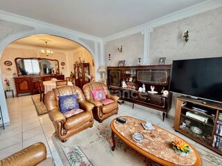  Maison à vendre 8 pièces 163 m²