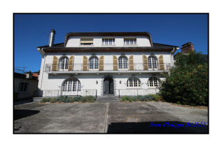  Maison à vendre 14 pièces 376 m²
