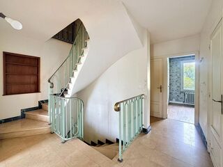  Maison � vendre 9 pi�ces 215 m�