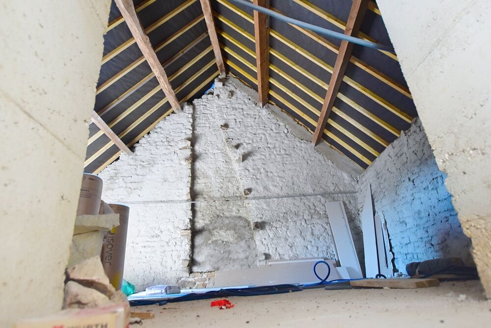 Vente Maison Maison de 230 m2 sur 763 m2 de parcelle à AUXY (71) Auxy