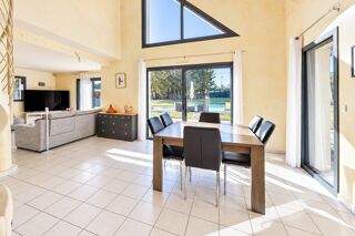  Maison à vendre 7 pièces 201 m²