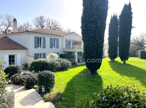 H&ocirc;tel Moderne *** Avec restaurant et (licence 4) &agrave; vendre &agrave; l'entr&eacute;e de Cognac direction Angoul&ecirc;me  1 290 000 � 1290000 16100 Chateaubernard