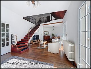  Maison à vendre 8 pièces 220 m²