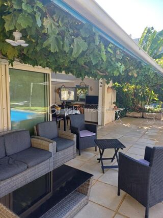  Villa à vendre 8 pièces 157 m²