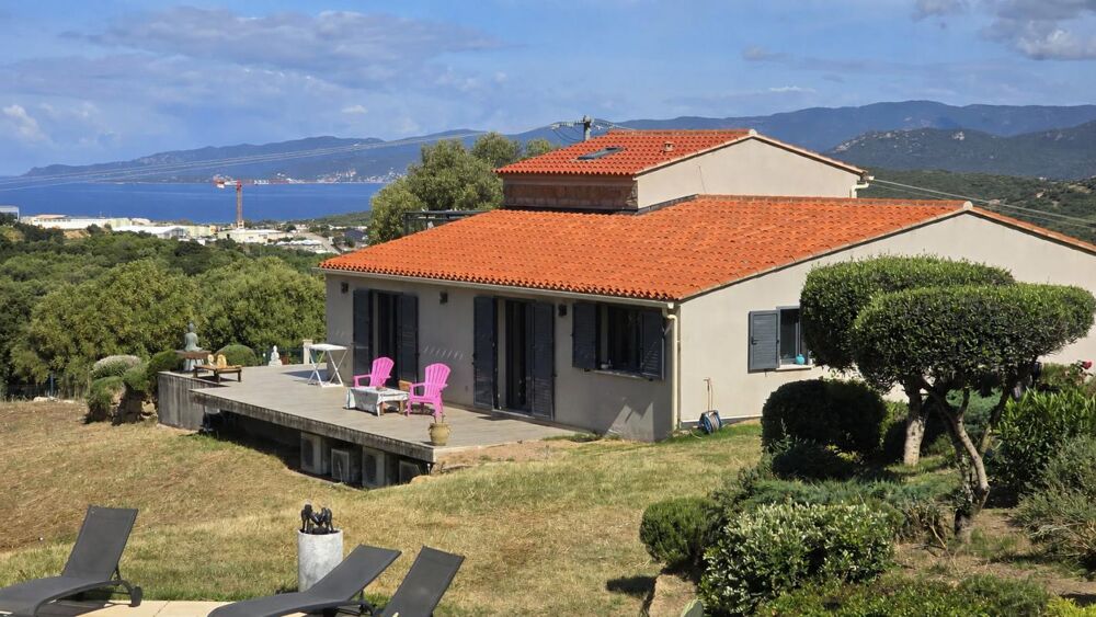 Propriano, Superbe propriété de 2 villas, piscine, vue mer, terrain de 3793 m2, vue panoramique