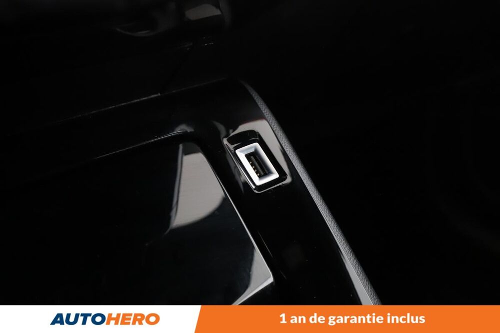 208 1.2 PureTech GT 100 ch 2022 occasion 92130 Issy-les-Moulineaux