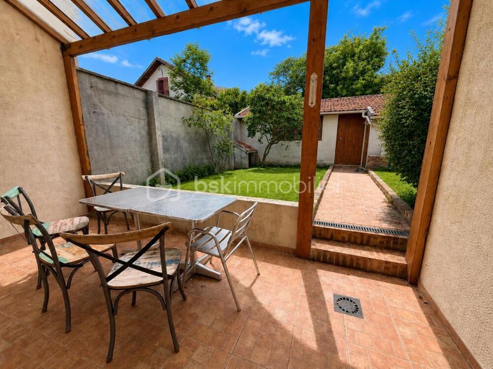 Maison familiale de 110 m² avec 3 chambres, jardin intime et aucun vis-à-vis