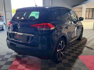 Sc&eacute;nic IV 1.7 dCi 16V EDC6 150 cv Bo&icirc;te auto INTENS 2019 occasion 85190 Venansault