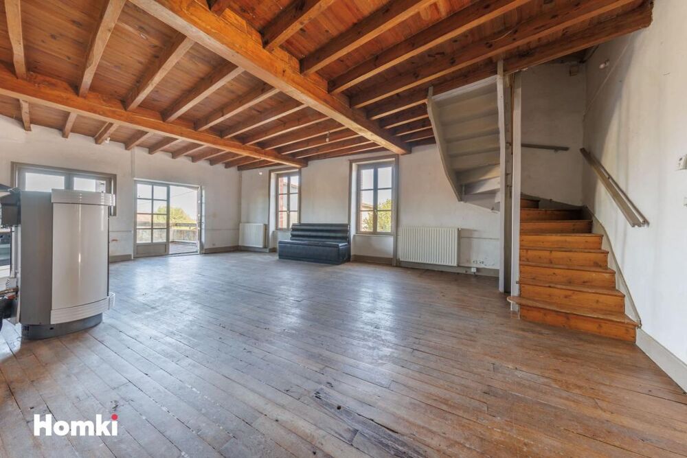 Maison de ville T8 de 216 m à Courpière 63120