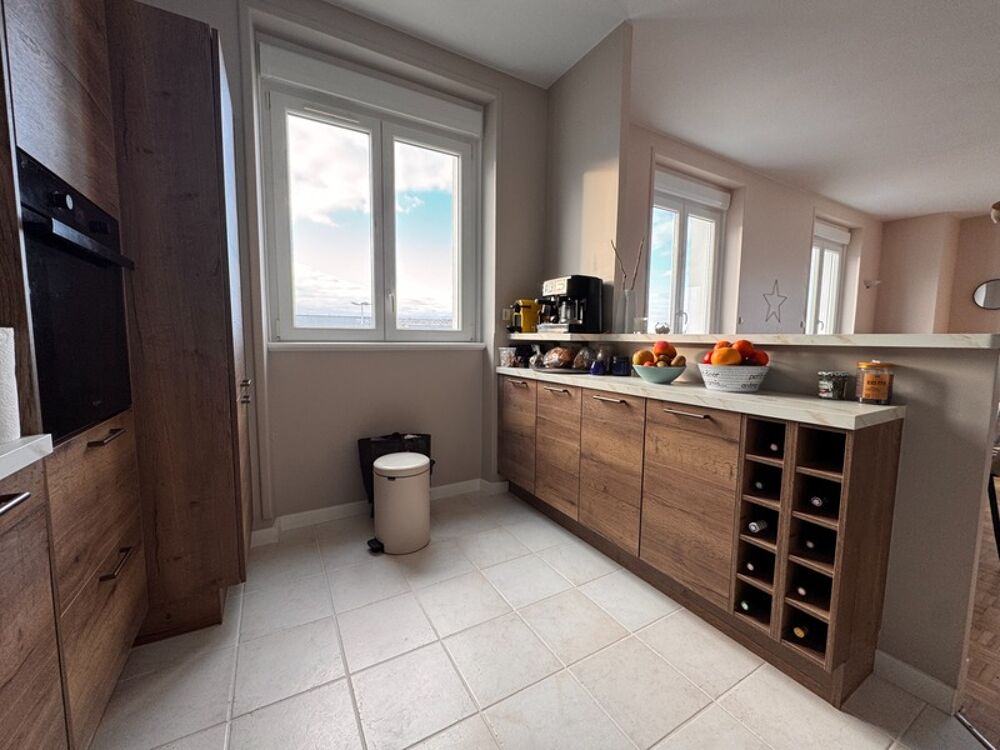 Vente Appartement Exceptionnel. Appartement 1 chambre pieds dans l'eau Loctudy Loctudy