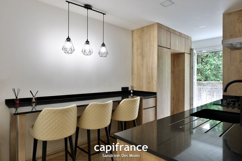 Vente Appartement TASSIN LA DEMI LUNE - Appartement T4 de 81,51 m² avec balcon et cave + garage en sus Tassin la demi lune