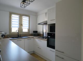 Appartement à vendre 4 pièces 77 m²