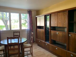  Appartement à louer 3 pièces 58 m²