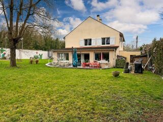  Maison � vendre 8 pi�ces 220 m�