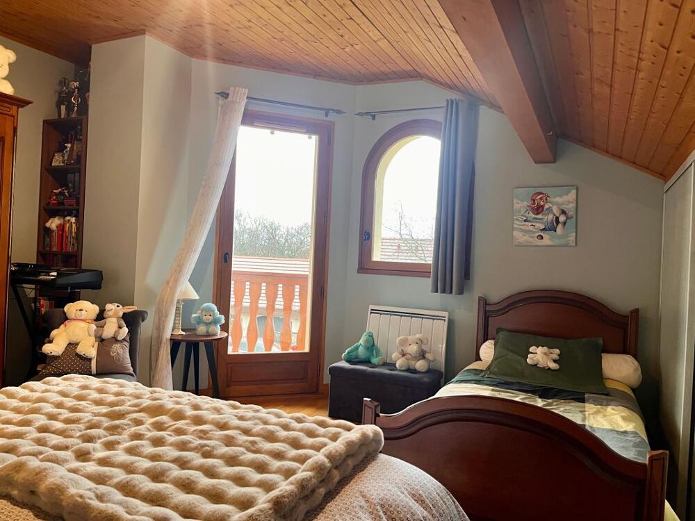 � vendre  Maison Chevry (01170)