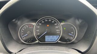 Yaris III 1.5 VVT 111 CVT France Business 2019 occasion 95800 Cergy