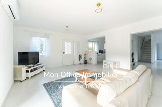  Maison à vendre 8 pièces 220 m²