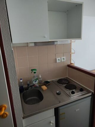  Appartement à louer 1 pièce 19 m²