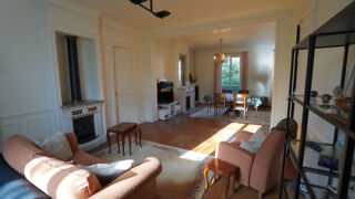  Maison à vendre 8 pièces 197 m²