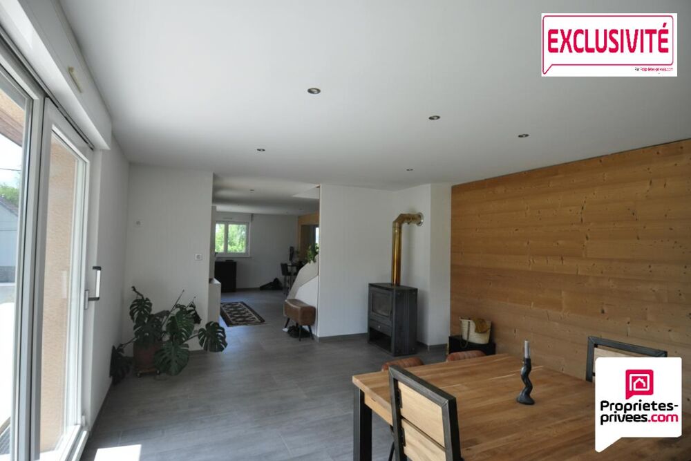 Vente Maison Montécheroux  Maison de charme 6 pièces  3 Chambres SH 149.6 m²  Terrain 6740 m² Montecheroux