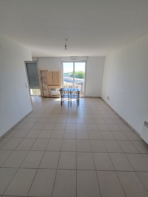   T2 meubl� avec parking � Blagnac Appartement - 2 pi�ce(s) - 42 m�