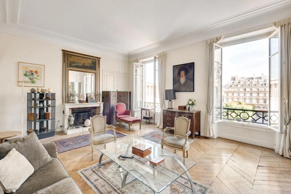 Vente Appartement Appartement de 5 pièces de 119 m² situé à Paris Paris 1