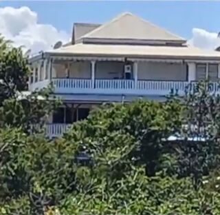 Vente Maison Villa + huit logements Le gosier