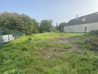  Terrain à vendre 679 m²