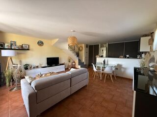  Maison à louer 3 pièces 75 m²