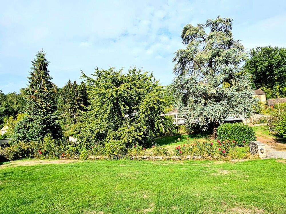 Exclusivité - Houlbec Cocherel - Au calme, agréable maison de 191.55 m2 - 4 chambres - sur 3.117 m2 de terrain - Prix : 274