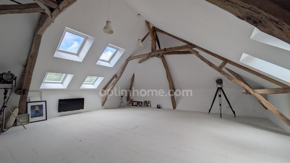À l'orée de la forêt, une maison de 180m² de caractère entièrement rénovée